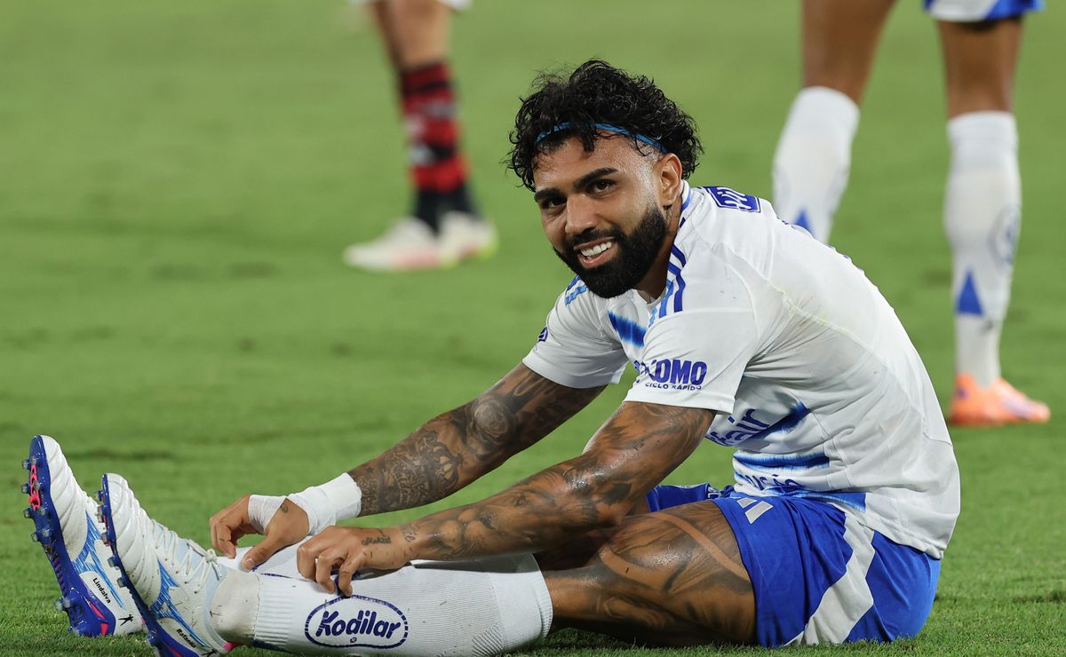 Gabigol prioriza o Cruzeiro e não faz postagem sobre título do Flamengo na Libertadores