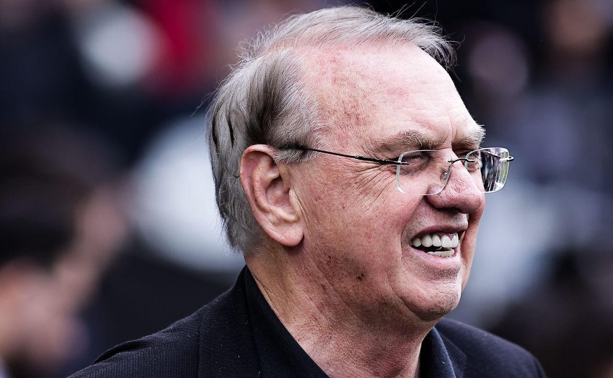 Osmar Stabile fecha acordo com valores astronômicos e Corinthians renova com Esportes da Sorte até 2029