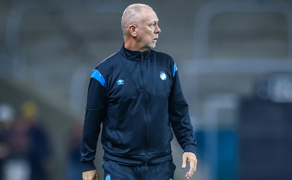 Grêmio bate o martelo e define prazo para definição sobre o futuro de Mano Menezes