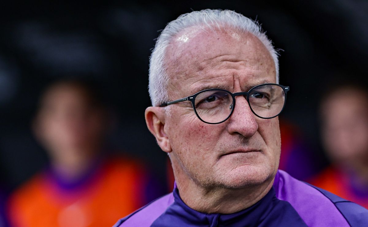 Dorival Júnior poupa titulares e arma escalação do Corinthians com 3 zagueiros contra o Fortaleza