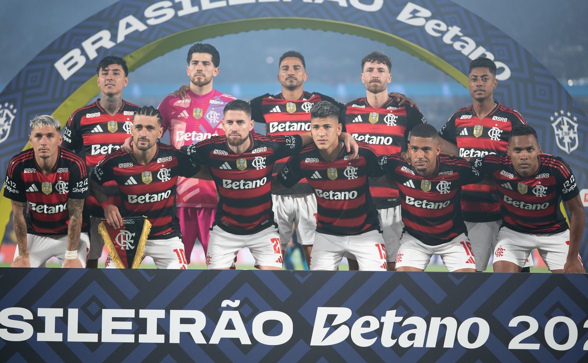 Flamengo se torna campeão simultâneo de cinco torneios após confirmar o Brasileirão