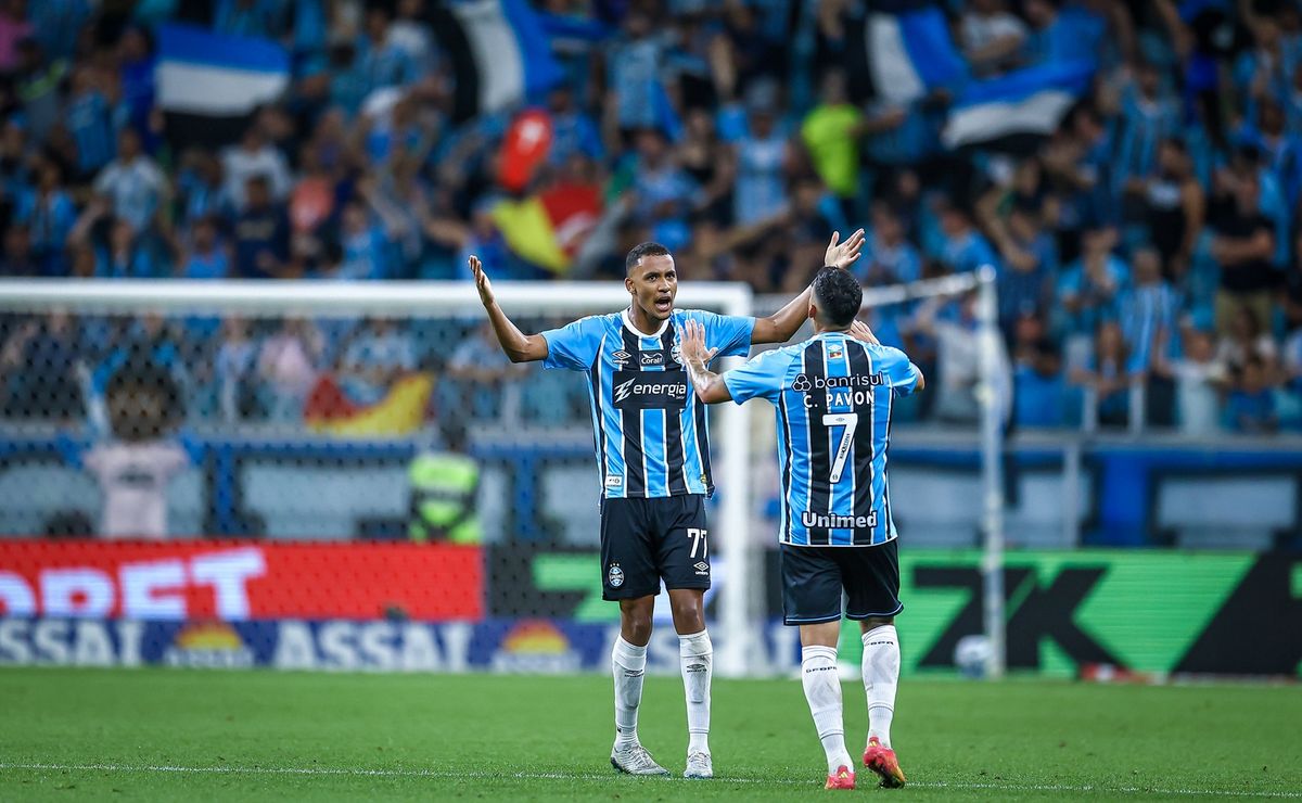 Grêmio tira onda com derrota do Internacional, mas resultado encerra chances do Imortal chegar à Libertadores