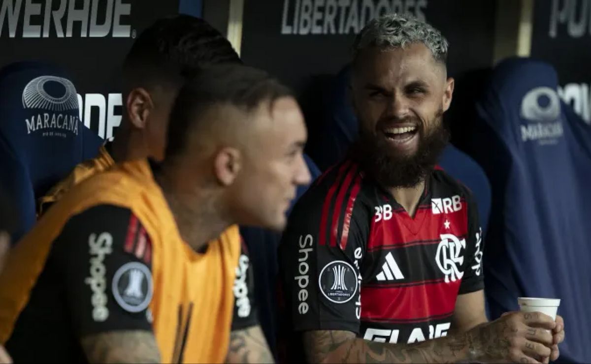 Corinthians se anima com possibilidade da contratação de Michael após decisão do Flamengo para o fim da temporada