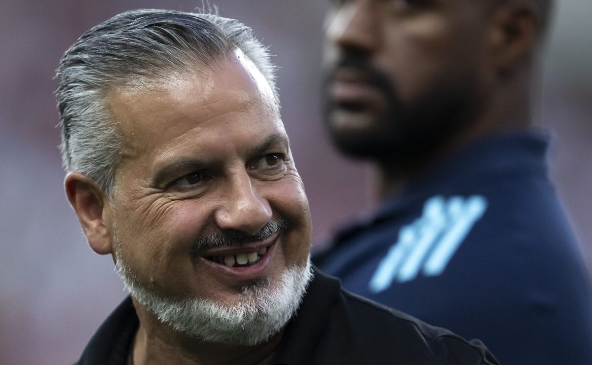 Léo Ortiz pode deixar o Flamengo rumo ao futebol europeu; RB Leipzig demonstra interesse no zagueiro