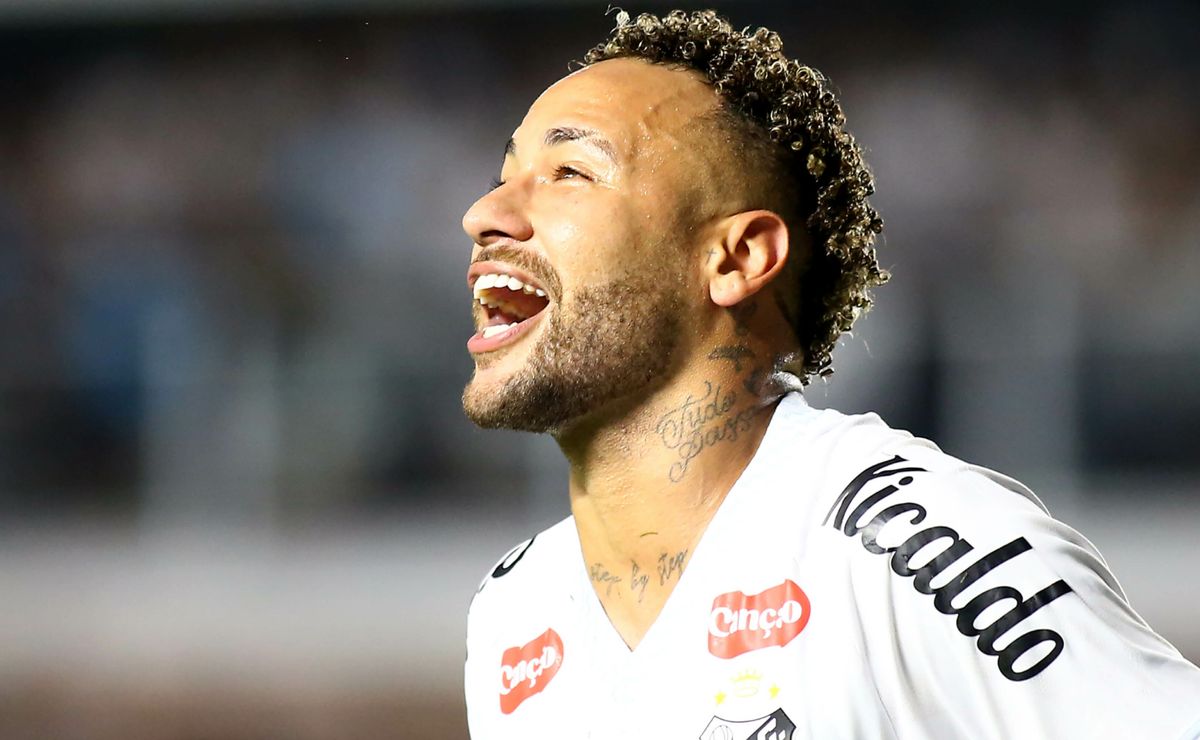 Torcida do Santos acredita na permanência na Série A e ‘exige’ vitória contra o Cruzeiro