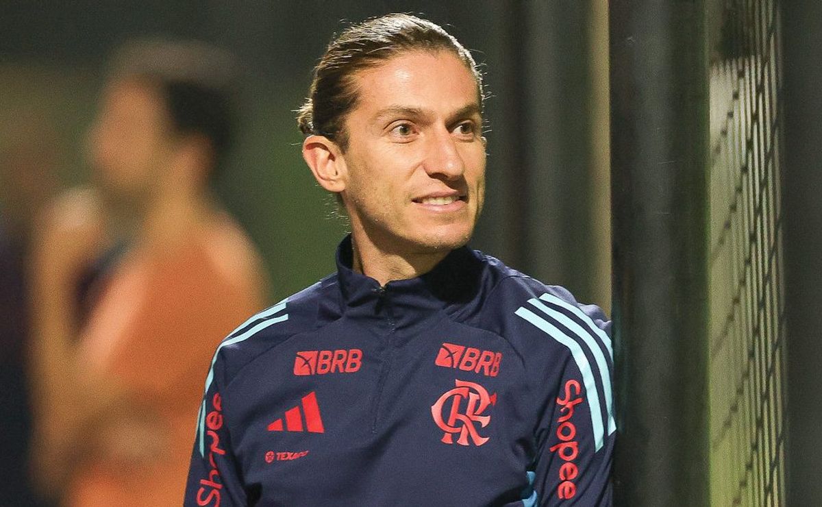 Conmebol detecta problemas na final da Libertadores e irá punir Filipe Luís, técnico do Flamengo