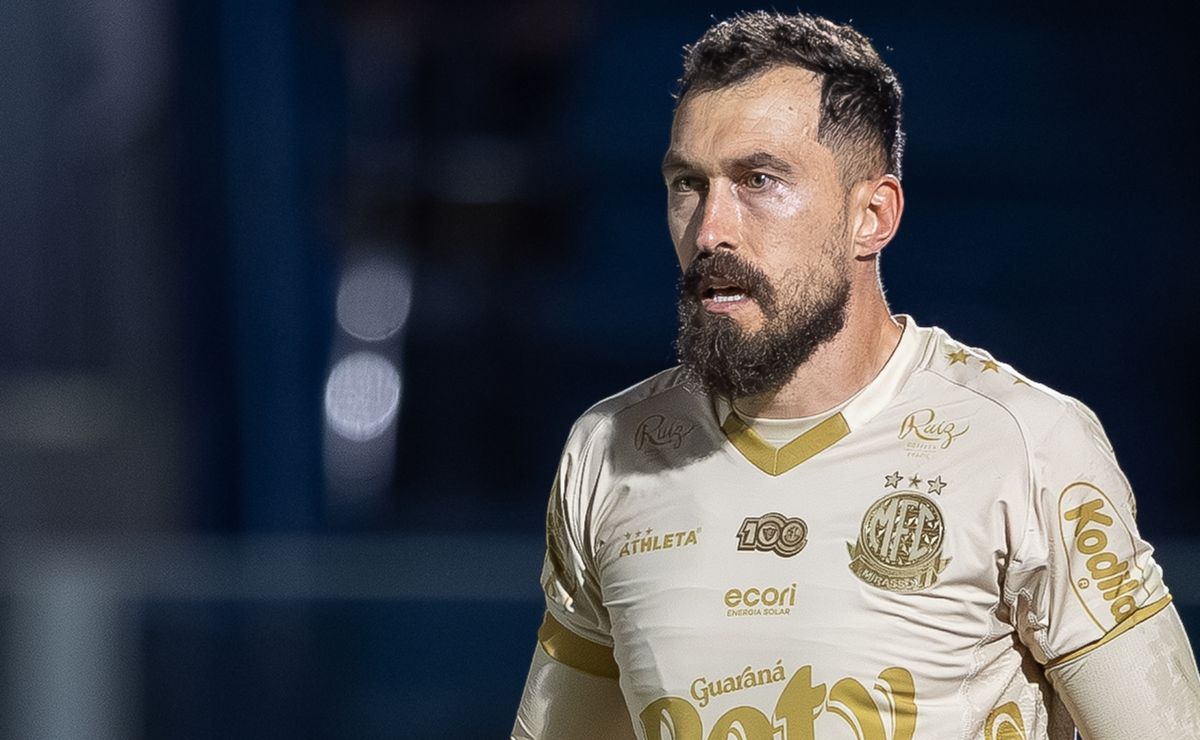 Walter, do Mirassol, cita duelo contra o Flamengo e exalta campanha histórica no Brasileirão