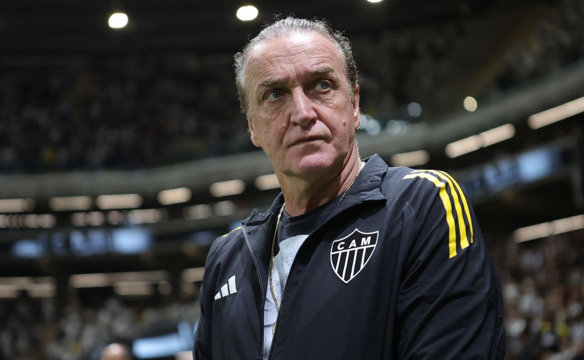 Remo volta a ter Cuca como plano A depois de negociação com Tiago Nunes esfriar e Renato Gaúcho ser descartado