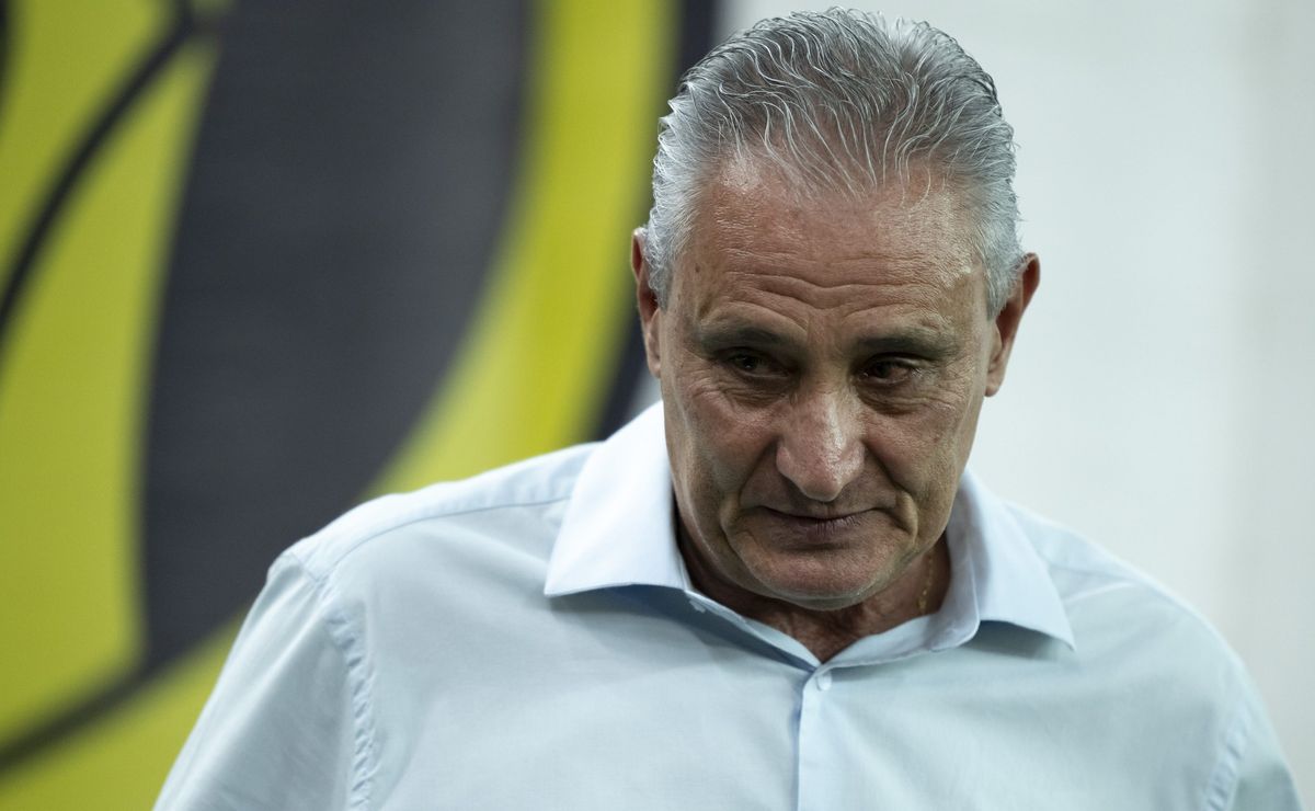 Tite despista sobre desempenho de Dorival Jr. no Corinthians, mas destaca respeito ao técnico: “Jogamos juntos”