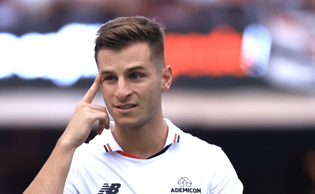 São Paulo encara decisão chatíssima e precisa definir futuro de quatro emprestados para 2026