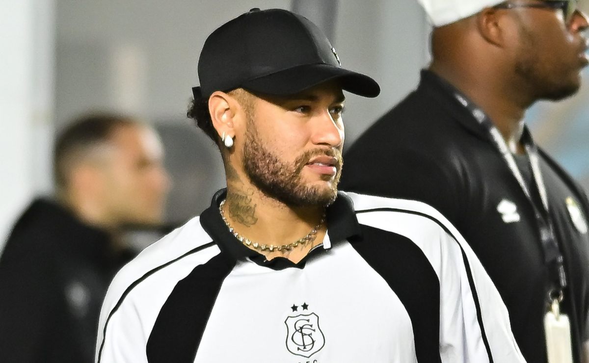 Neymar deixando no Santos para fechar com Cruzeiro é descartado por Pedro Lourenço, dono da SAF
