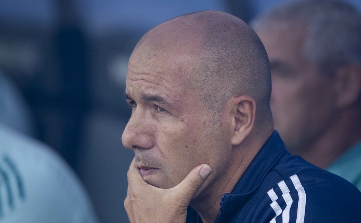 Pedro Lourenço admite que Jardim não tem permanência garantida no Cruzeiro e revela: “Tem vontade de não ser técnico”