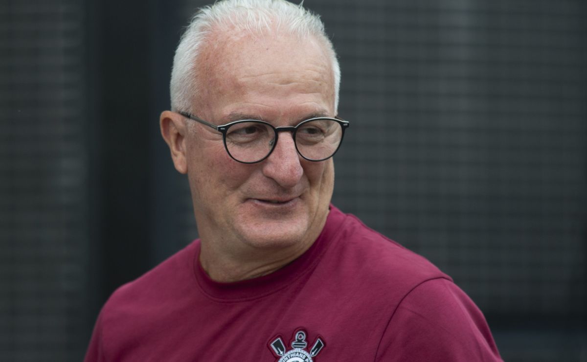 Torcida do Corinthians elogia titular de Dorival Júnior contra o Cruzeiro e destaca Gustavo Henrique