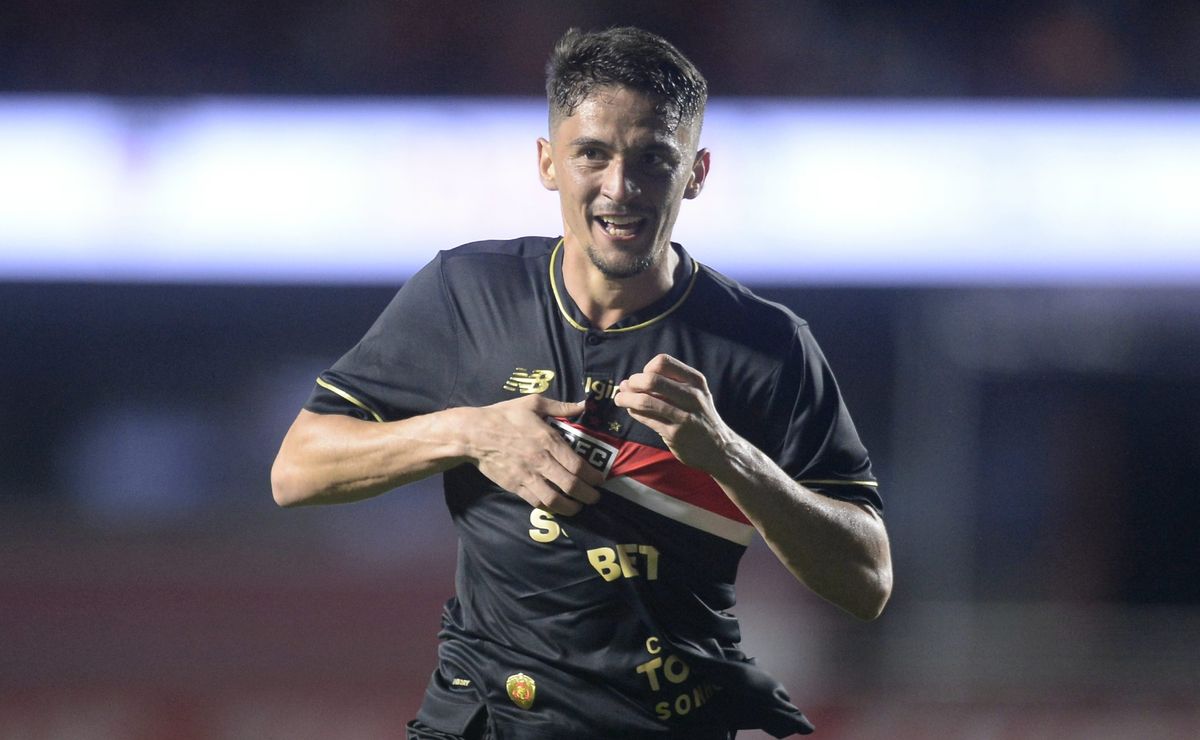 Novas saídas do São Paulo tem Pablo Maia encabeçando lista com até 7 nomes