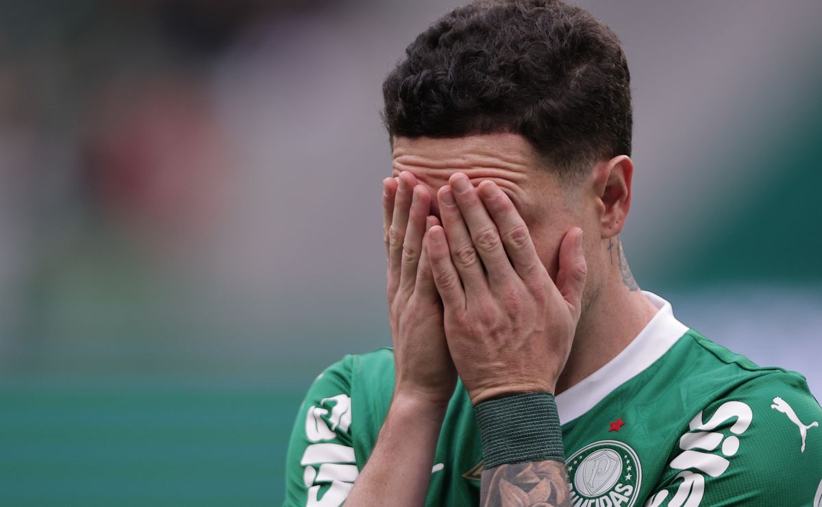 Roque assume protagonismo e Aníbal vive seu ano mais irregular pelo Palmeiras