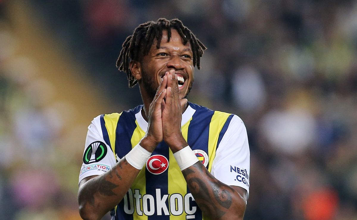 Chegada de Fred ao Flamengo tem martelo batido e volante não está em pauta