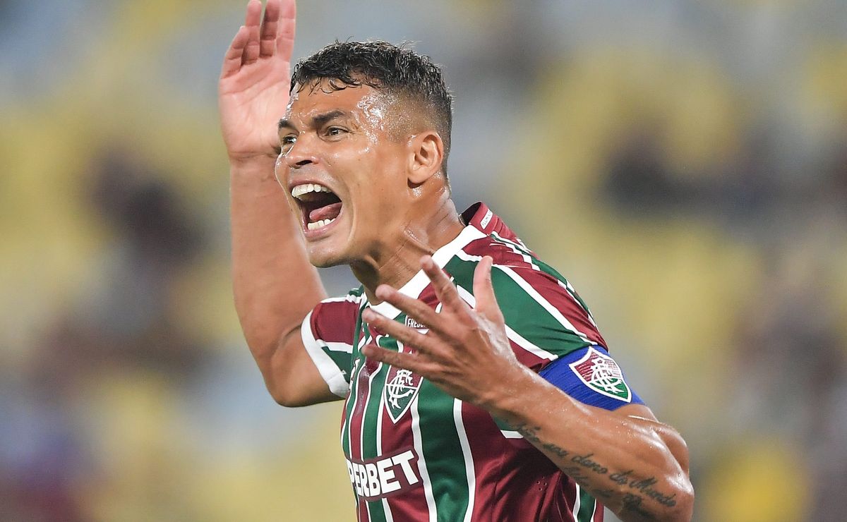 Thiago Silva faz alerta e desabafa após derrota para o Vasco: “Paramos de jogar, né?”
