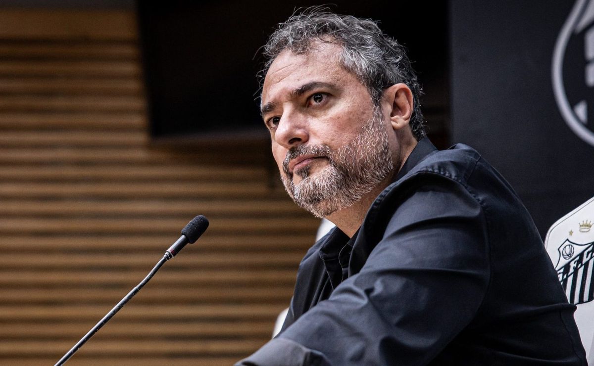 Santos foca em jogadores de fora do Brasil e apenas Gabigol é prioridade no futebol nacional