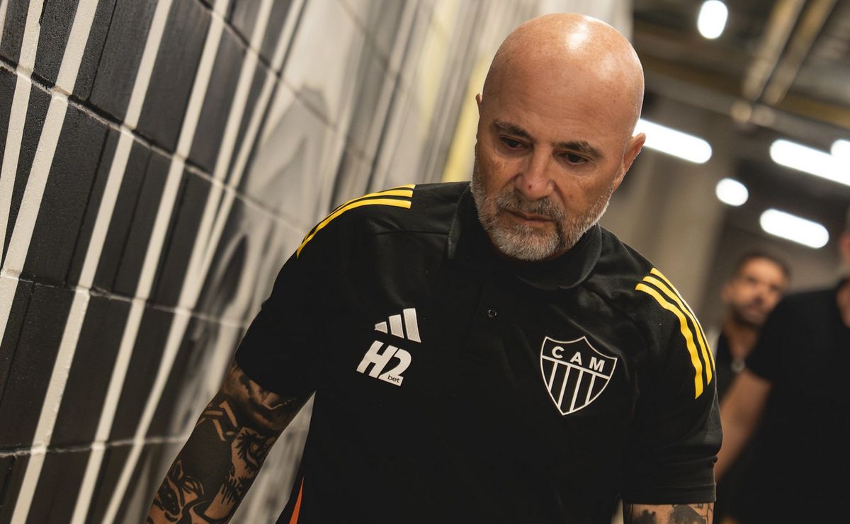 Lista de reforços de Sampaoli para o Atlético-MG tem Savarino, Jean Lucas, Sasha e mais 10 jogadores