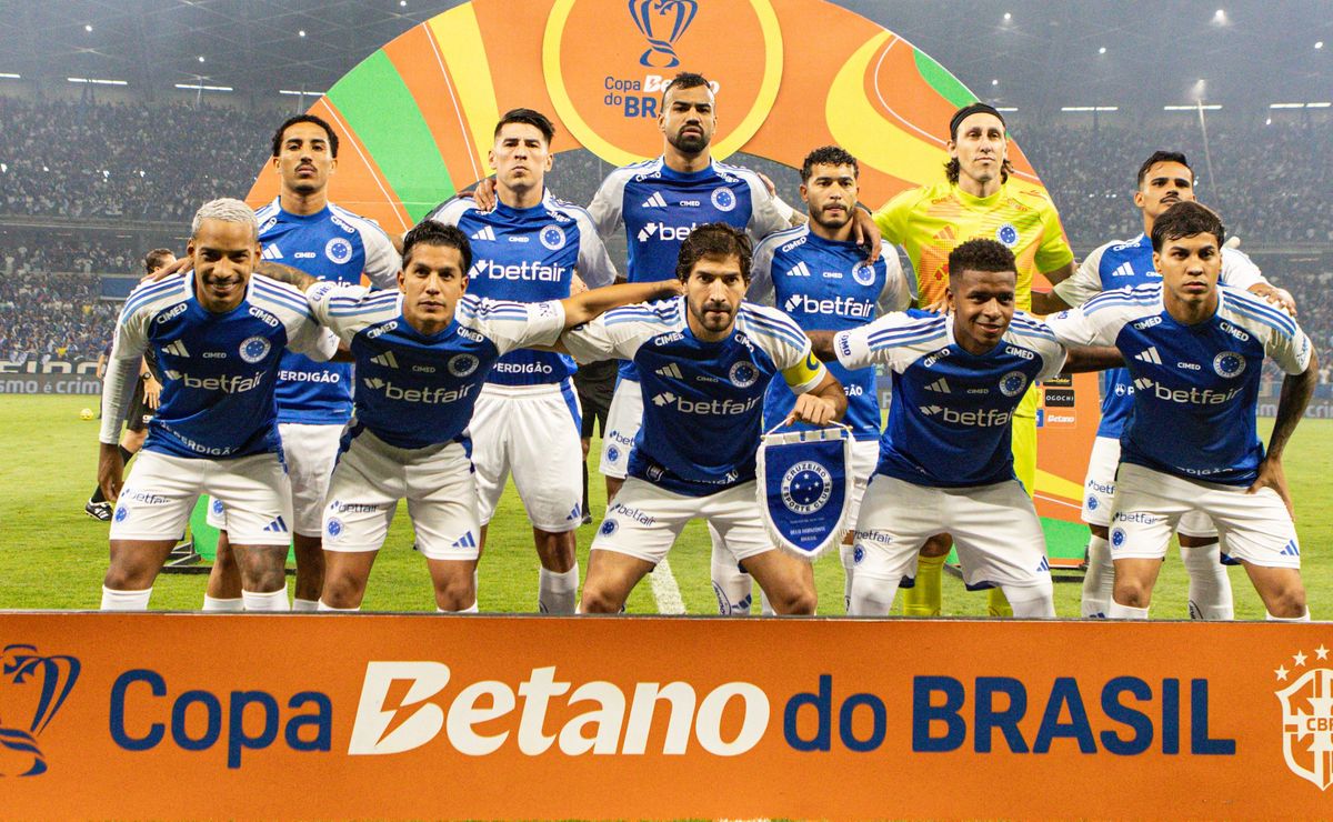 Cruzeiro encara tabu em eliminatórias e busca reverter placar contra o Corinthians pela Copa do Brasil