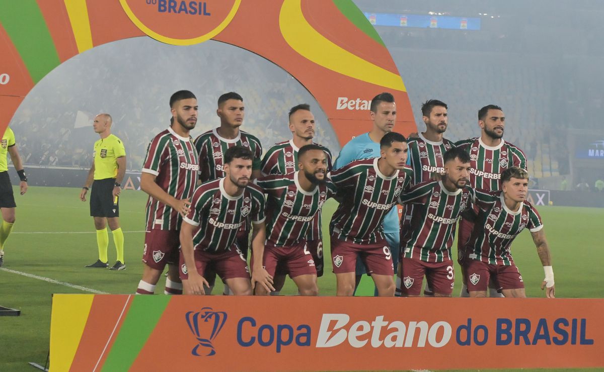 Fluminense termina 2025 com premiação recorde e fatura bolada superior a R$ 362 milhões