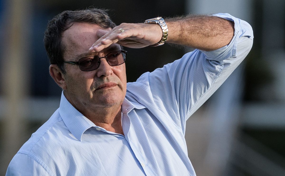 Pedrinho BH é comunicado e Jhosefer, emprestado ao América-MG, vai retornar ao Cruzeiro