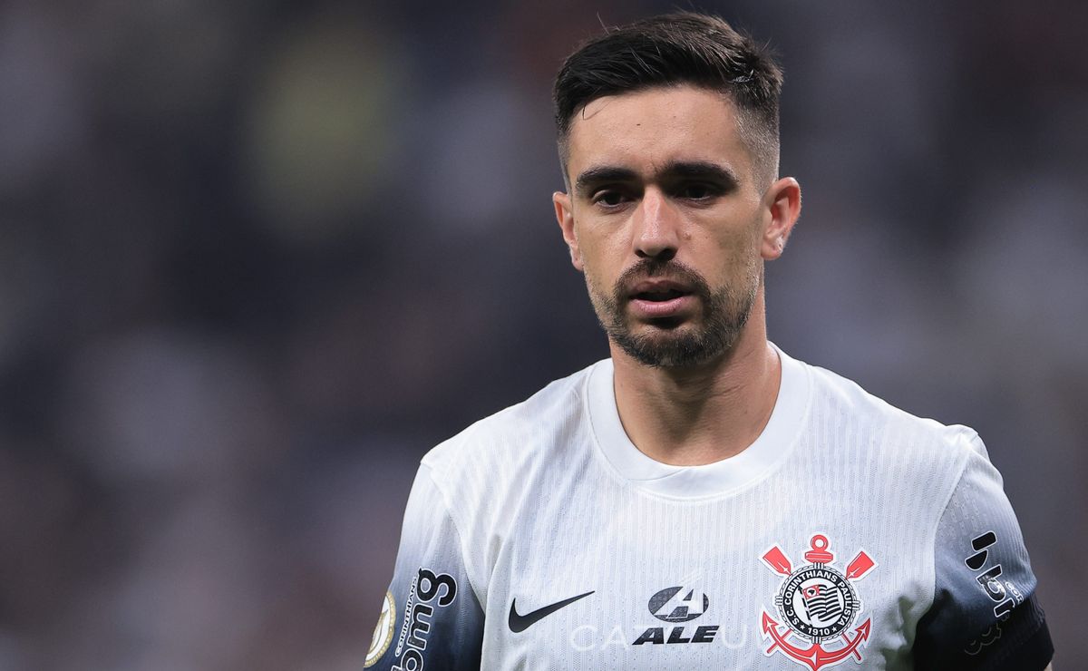 Igor Coronado reparece torcendo para Corinthians na classificação contra o Cruzeiro na Copa do Brasil