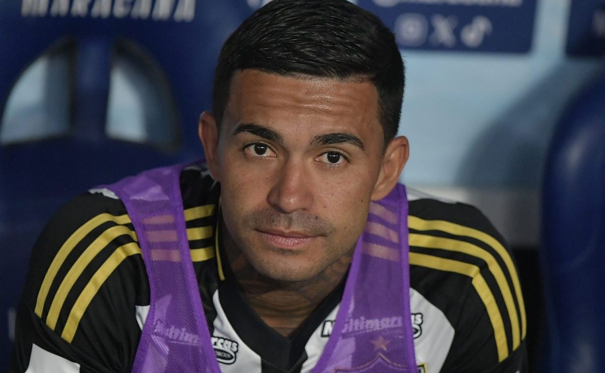 Dudu tem sondagens de times do Oriente Médio, mas define ficar no Atlético Mineiro para conquistar títulos no Clube em 2026