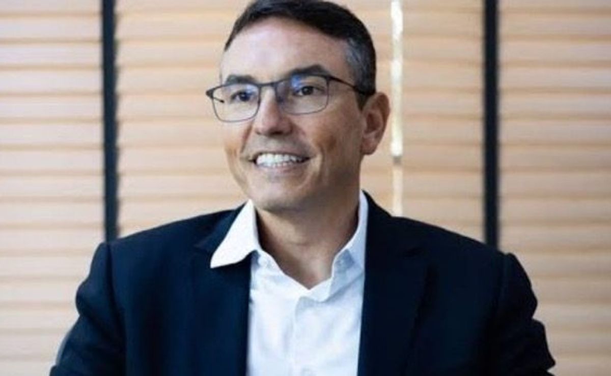 São Paulo rompe com médico após polêmica das canetas e tenta estancar crise no departamento de saúde 