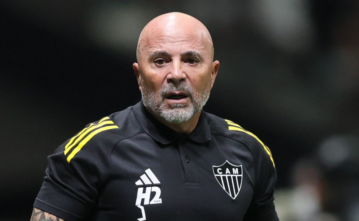 Atlético-MG entra em cena e complica Flamengo em contratação de R$ 80 milhões por Sebastian Villa