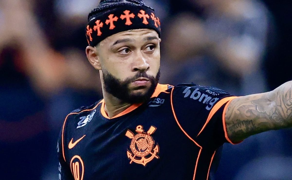 Memphis e Yuri Alberto não treinam no Corinthians às vésperas de final contra o Vasco  