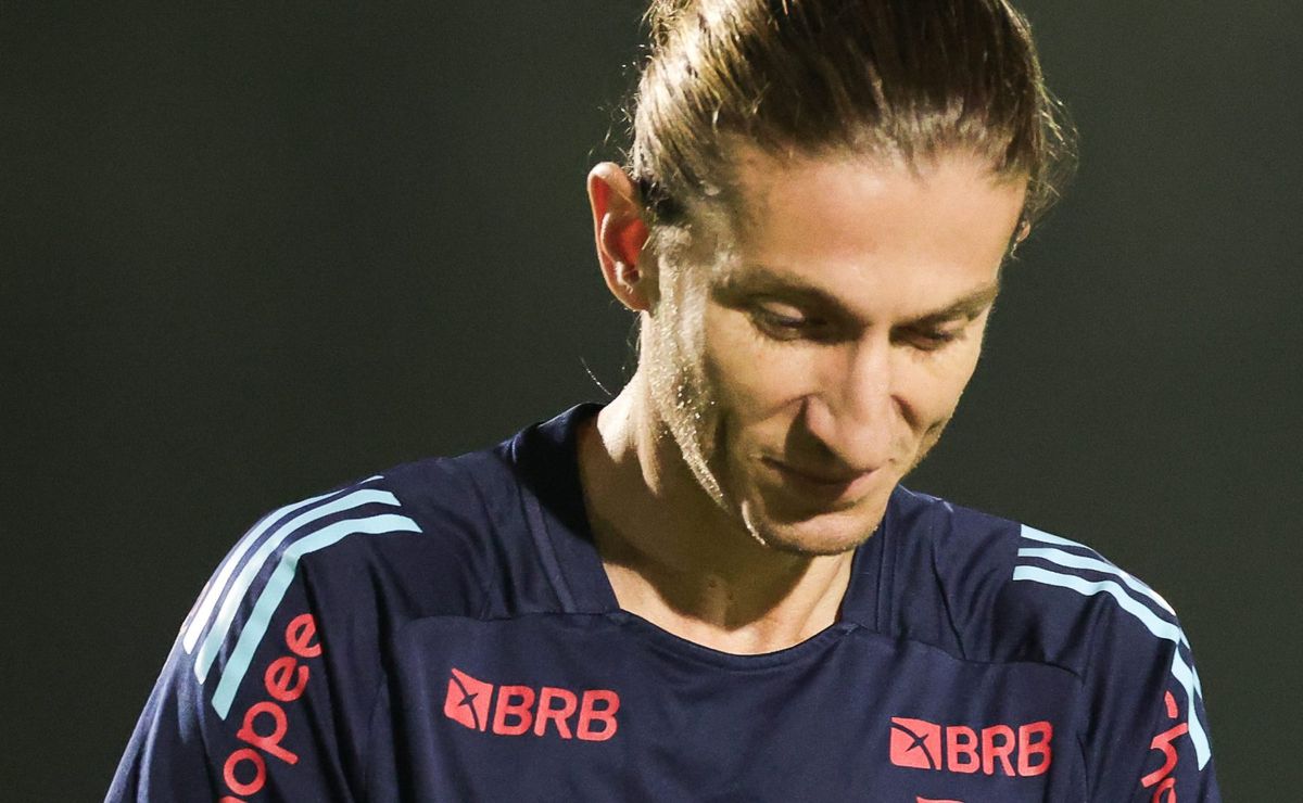 Filipe Luís toma decisões importantes, mas Flamengo perde título nos pênaltis para o PSG