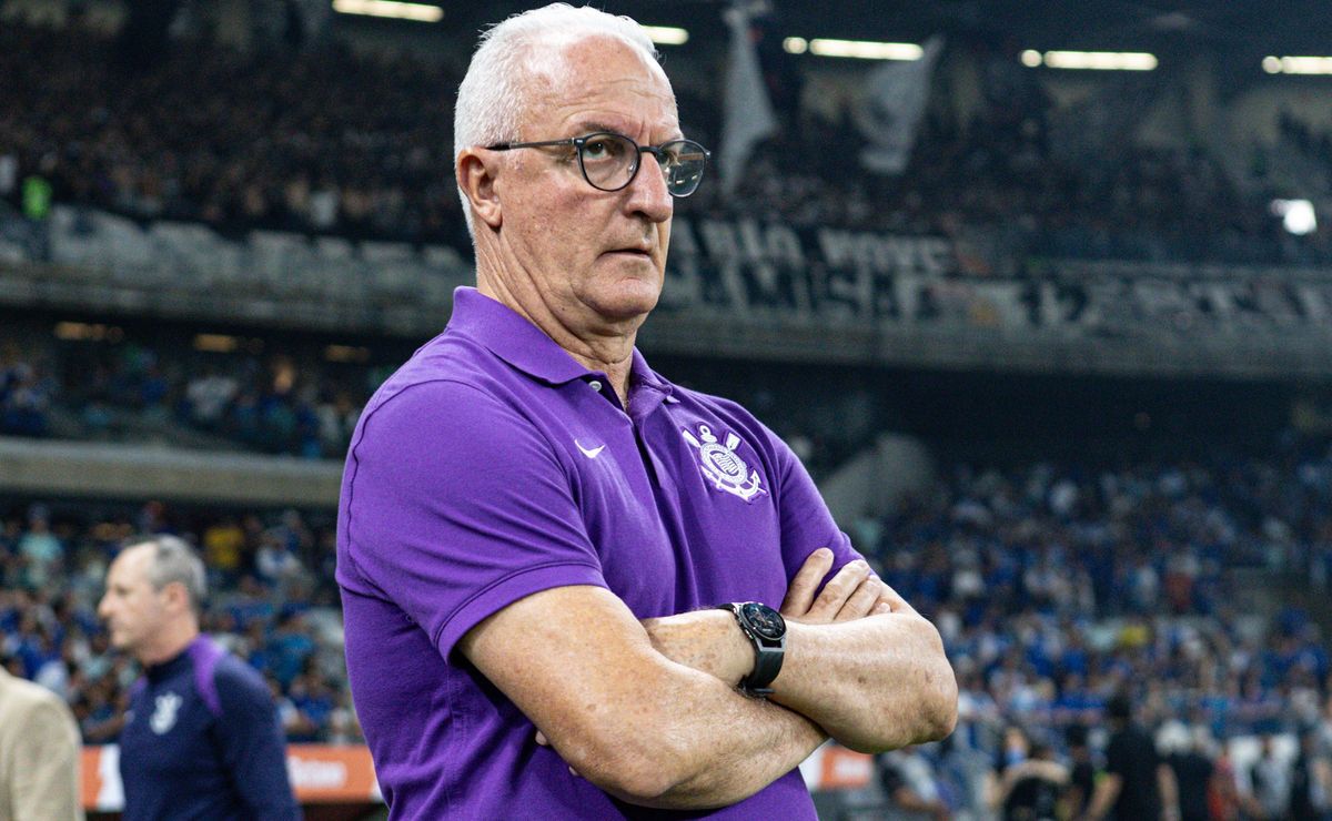 Torcida do Corinthians detona postura de Dorival Júnior contra o Vasco: “Isso é inadmissível”
