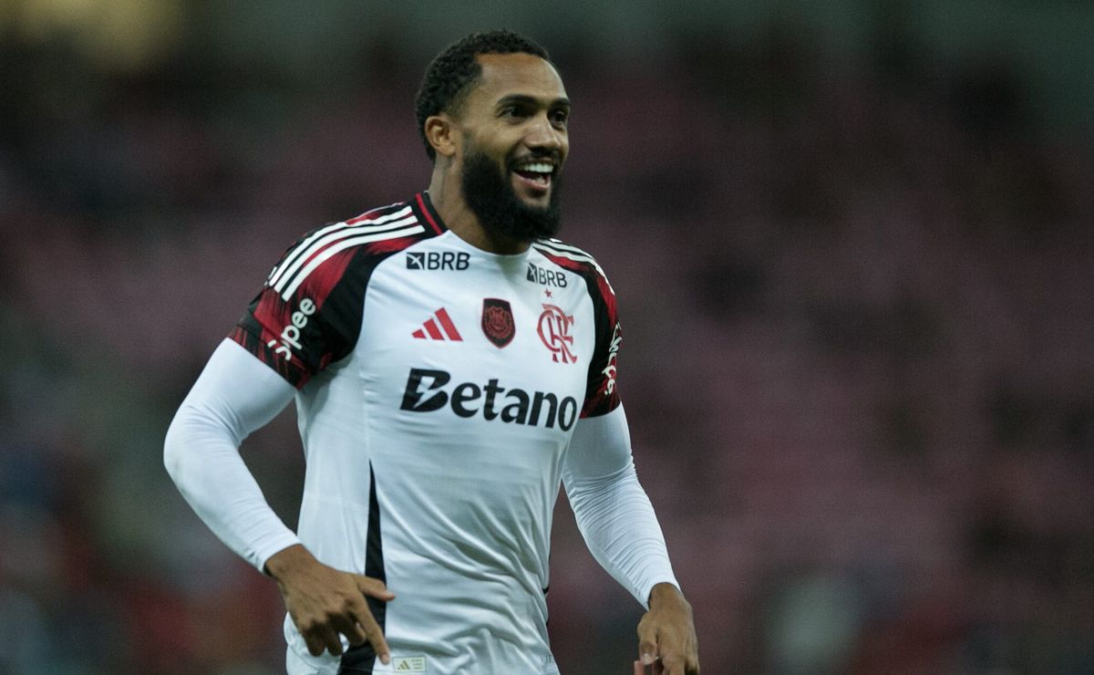 Flamengo acelera limpa no elenco após Juninho, quer rescindir com Carlinhos antes do Natal e revê emprestados