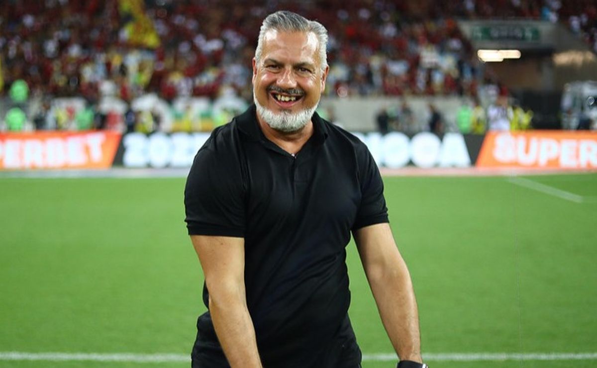 Pressão pesa, saudade aperta e José Boto pode deixar o Flamengo se Europa chamar