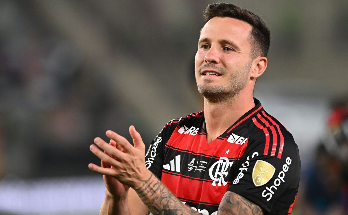Saúl chora no banco e sofre após vice do Flamengo na final do Mundial: “Precisou respirar fundo”, diz site