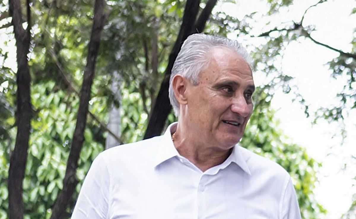 Cruzeiro está contratando zagueiro badalado para ser titular após aval de Tite, crava Samuel Venâncio