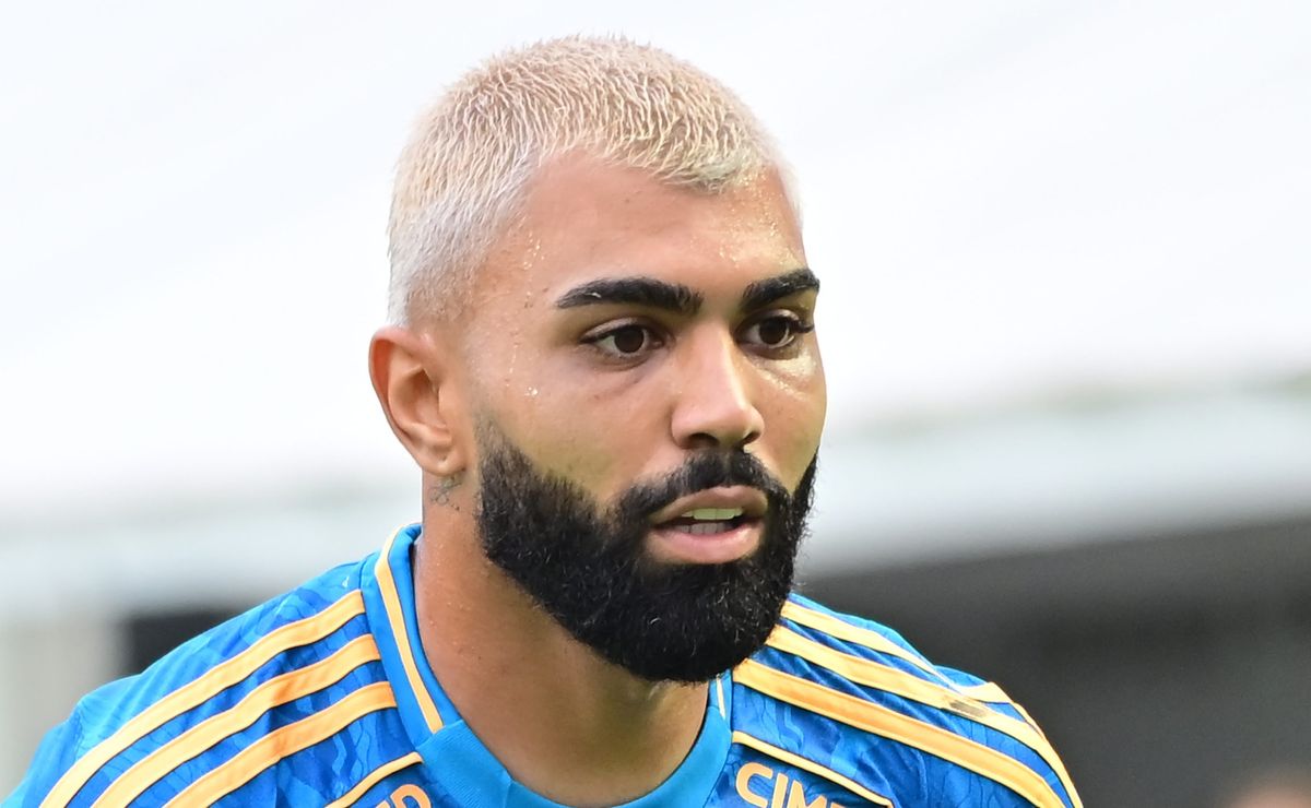 Contratação de Gabigol esfria, reviravolta acontece e Tiquinho Soares deve permanecer no Santos