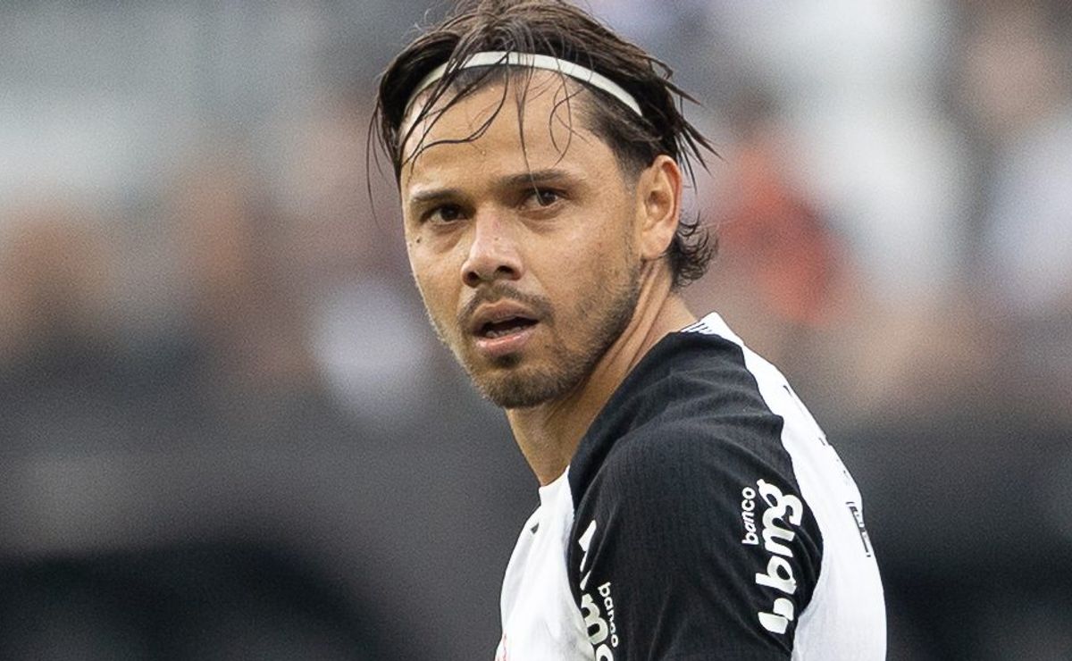 Romero puxa a barca das saídas e plano ousado de dispensas foca em economia de R$ 6 milhões