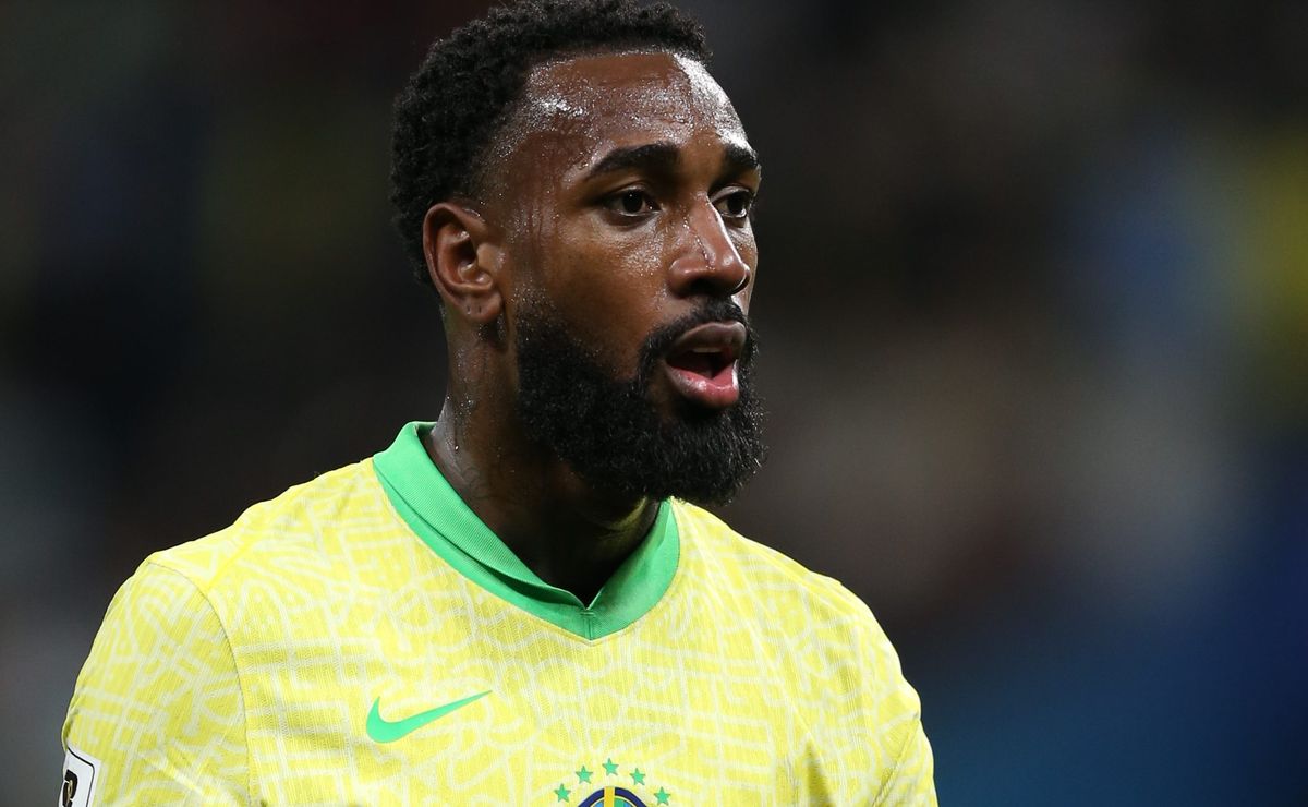 Gerson vive impasse no Zenit e saída na próxima janela vira dor de cabeça