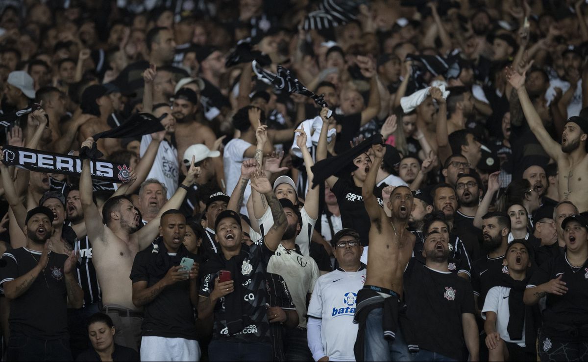 Torcida do Corinthians esgota ingressos no Maracanã para final da Copa do Brasil contra o Vasco