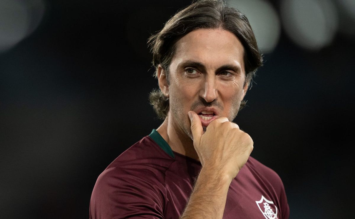 Zubeldía deu aval, Fluminense abre conversa com Luis Mandaca e volante confessa receio em assinar com Tricolor