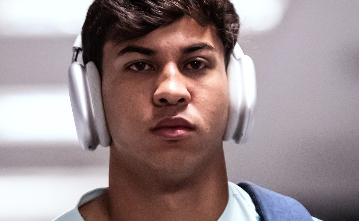 Gabigol intervém em saída de Kaio Jorge do Cruzeiro e aconselha: “Por que não ficar pra sempre?”