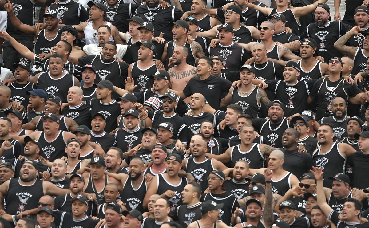 Torcida do Corinthians prepara ‘invasão’ no Rio de Janeiro com mais de 15 mil pessoas