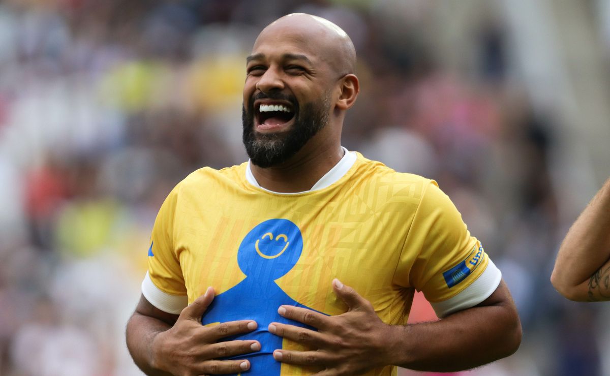 Fellipe Bastos destaca resiliência e sofrimento da torcida do Vasco em busca de título histórico