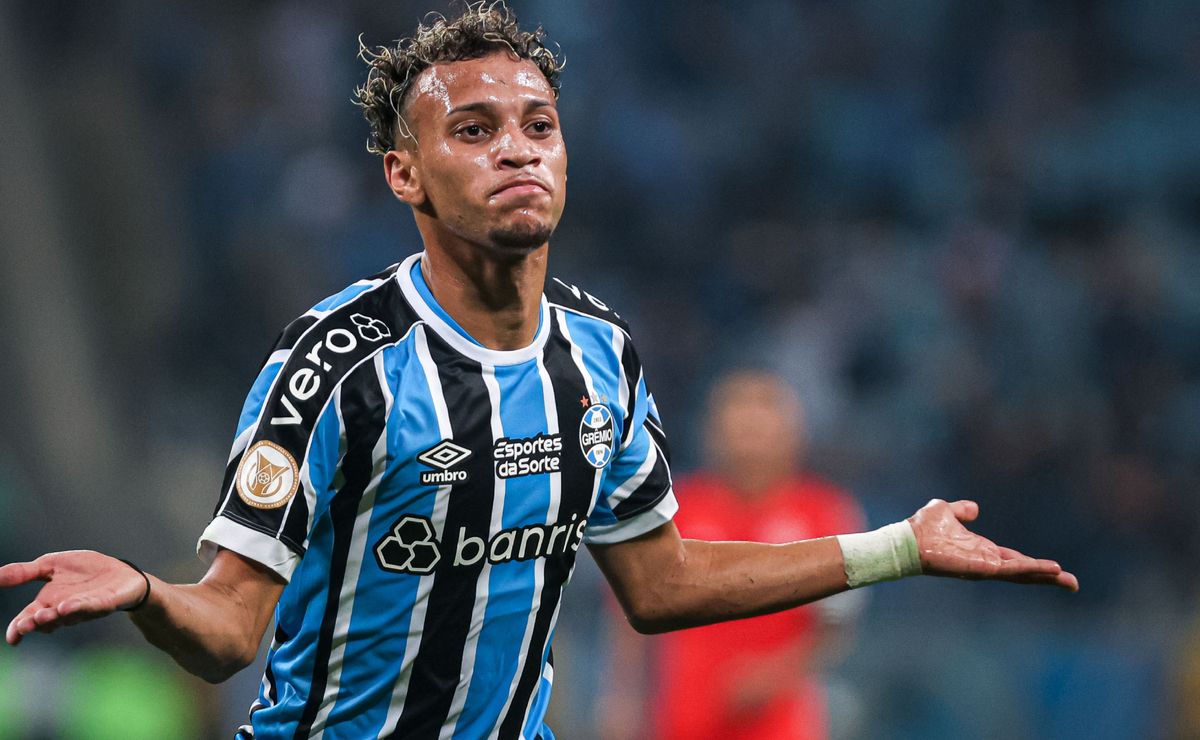 Santos pode sofrer ‘chapéu’ do Cruzeiro por Bitello e movimenta o mercado da bola