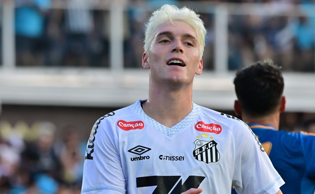 Santos decide manter Rollheiser e só toparia uma transferência caso a proposta fosse muito boa