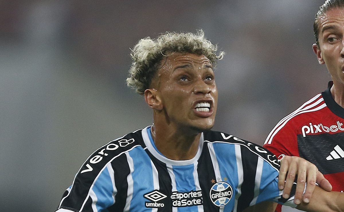 Dínamo de Moscou define valor e dificulta saída de Bitello, alvo do Cruzeiro