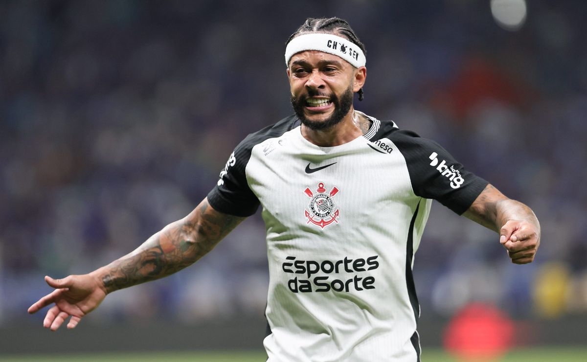 Memphis marca, Corinthians retoma vantagem e encaminha tetra da Copa do Brasil