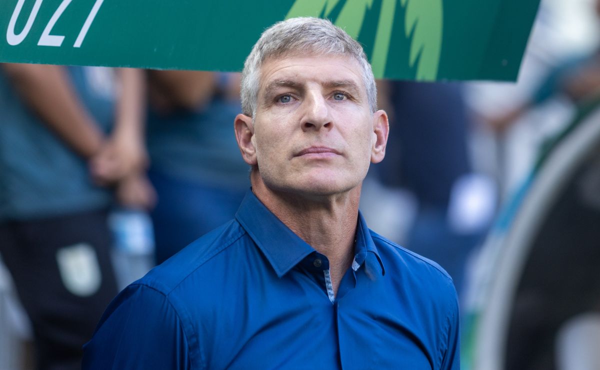 “Um Monstro”: Martín Palermo se rende à força física de Hulk aos 39 anos